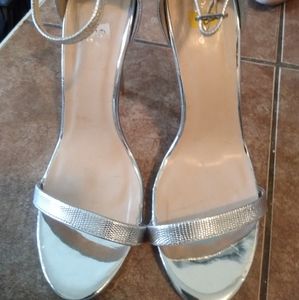 Women's heels